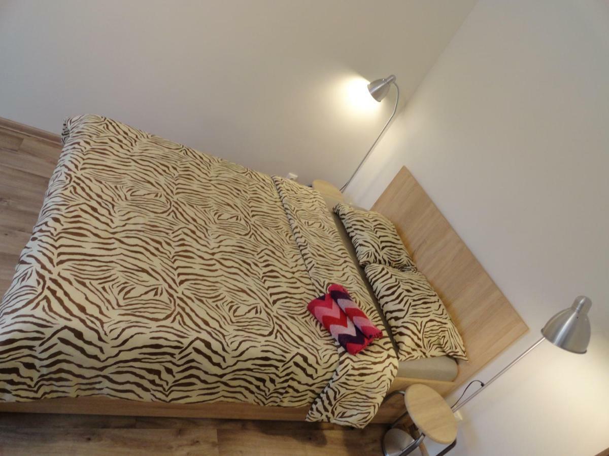 Apartment Arena Riga Quiet Center Free Parking Ngoại thất bức ảnh